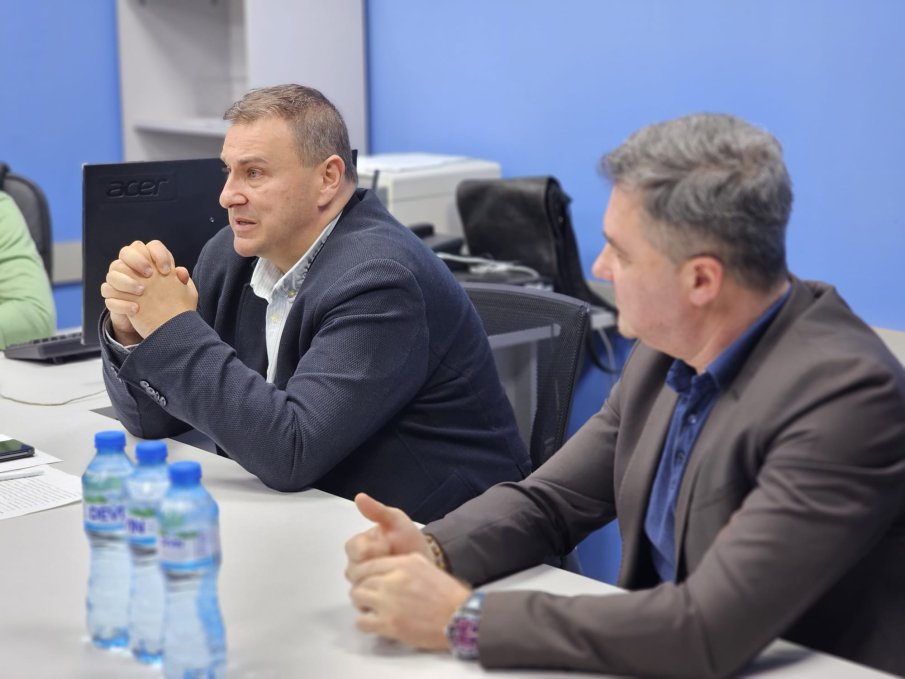 Евродепутатът Емил Радев: Без силна отбрана няма сигурна Европа (СНИМКИ)