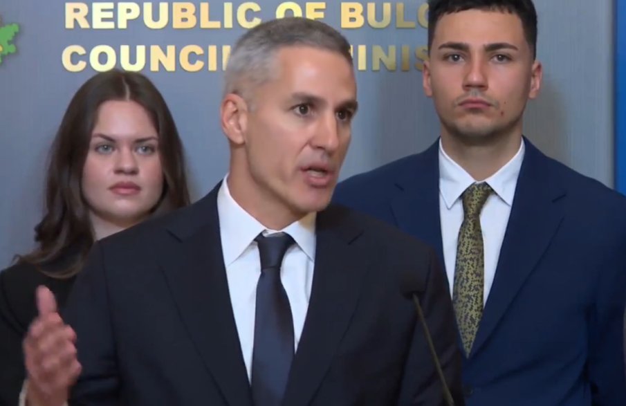 ОТ ПОСЛЕДНИТЕ МИНУТИ! Гюров не пада по гръб за Цицелков: Аз лично го избрах, беше правилният човек за този пост