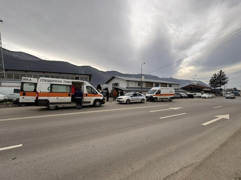 Кървав спорт в сервиза на Дани Гъзара във Враца - недоволен клиент вилня с щанга