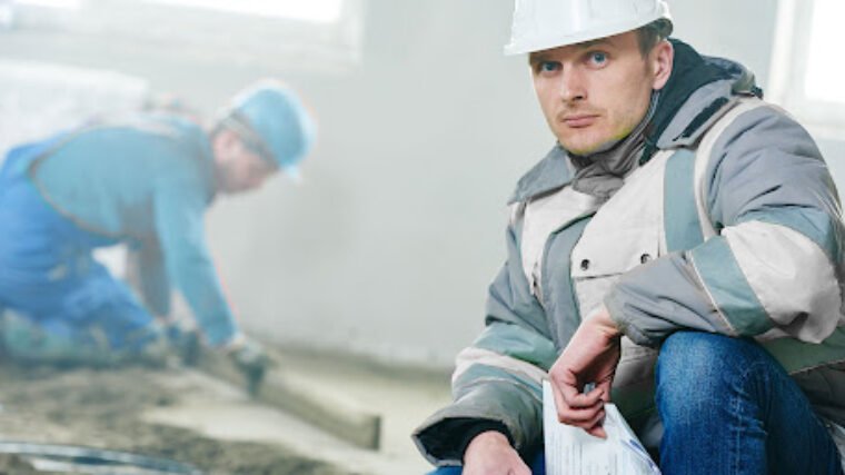 Хванаха 3688 души да работят без трудов договор