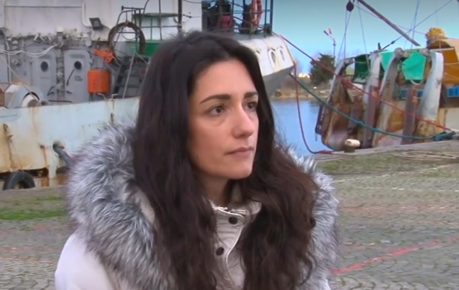 Дъщерята на капитана на потъналия рибарски кораб: Никой не се свърза с нас