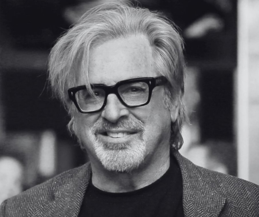 Актьорът Робърт Карадайн се е самоубил