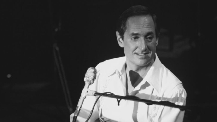 МЕЛОМАНИТЕ ПОТЪНАХА В СКРЪБ! Отиде си рок легендата Нийл Седака