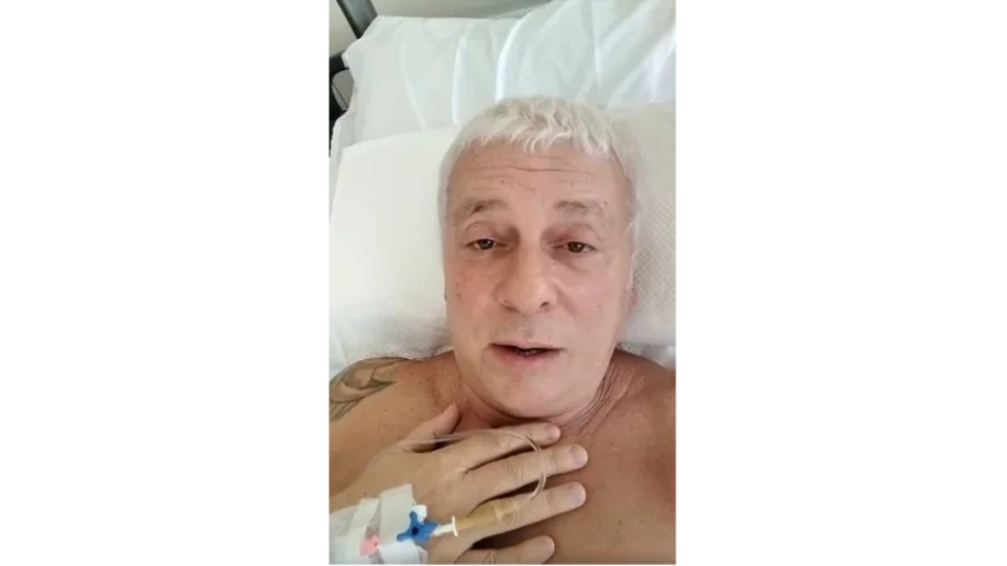 Певецът Стенли е в болница (ВИДЕО)