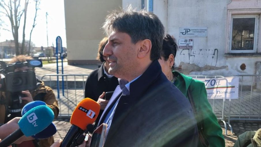 Любомир Николов: Не сме разговаряли с Дечев за кадрови промени в СДВР