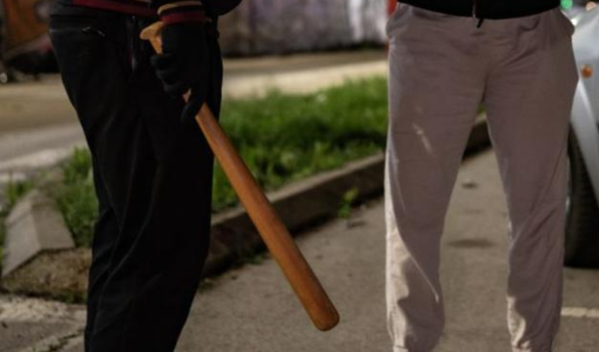 Скандал и побой за малка сума пари в центъра на Перник