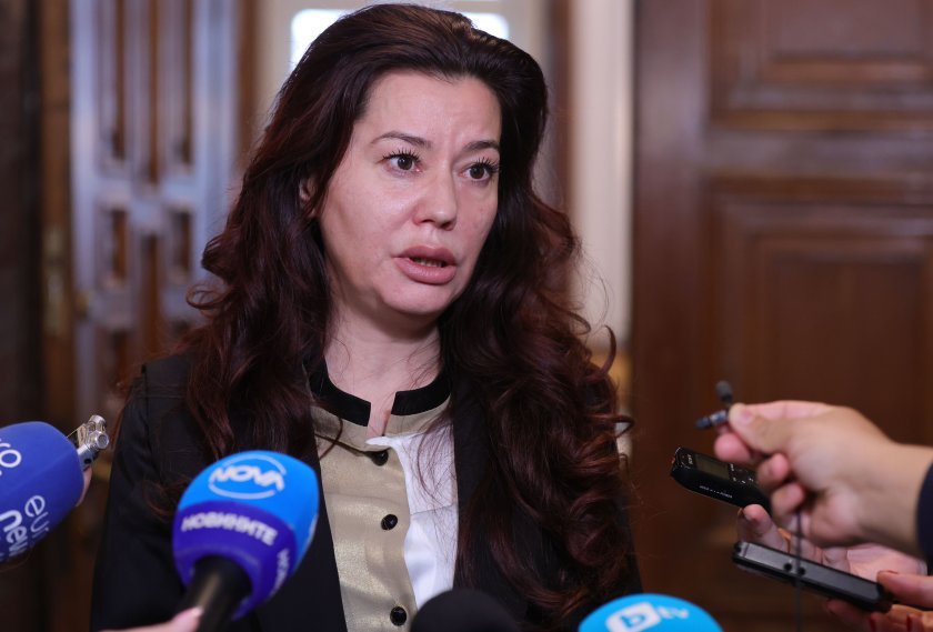 Хвръкна главата на директора на Изпълнителна агенция „Медицински надзор“ Иванка Динева