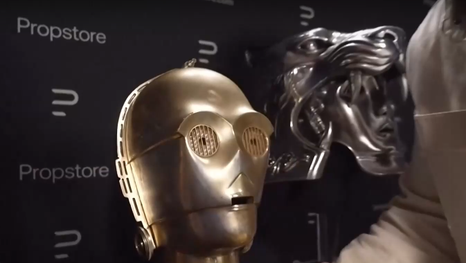 Култови филмови реквизити ще се предлагат на търг за милиони долари в Лос Анджелис