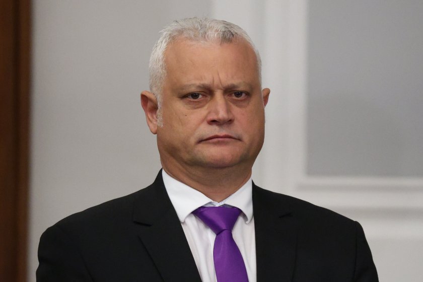 ДЕЧЕВ ЧИСТИ ЗА ЧЕСТНИ ИЗБОРИ: Смени шефовете на ГДБОП и Жандармерията