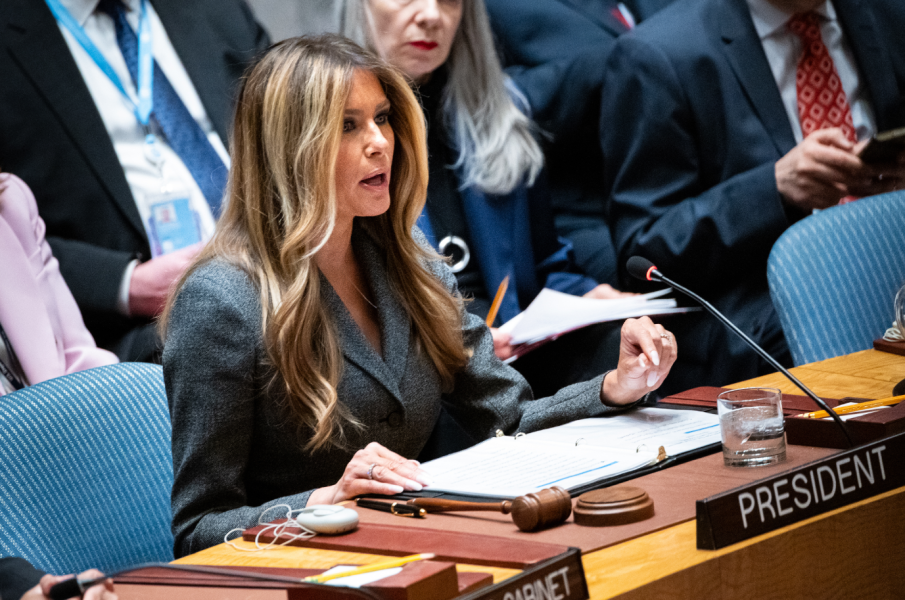 Мелания Тръмп е първата съпруга на световен лидер, председателстваща заседание на Съвета за сигурност на ООН