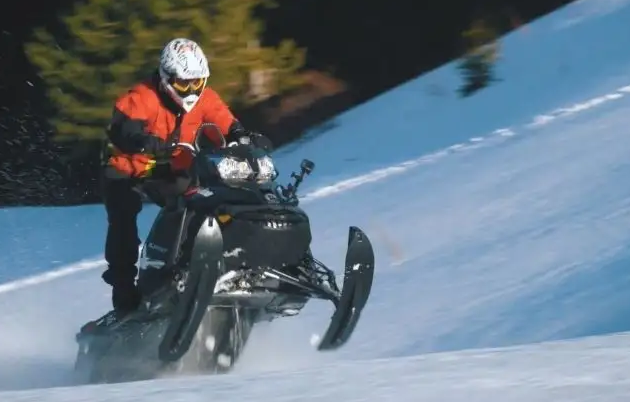 ИНЦИДЕНТ НА ПИСТА НАД БАНСКО: Мъж с моторна шейна блъсна 13-годишно дете и избяга