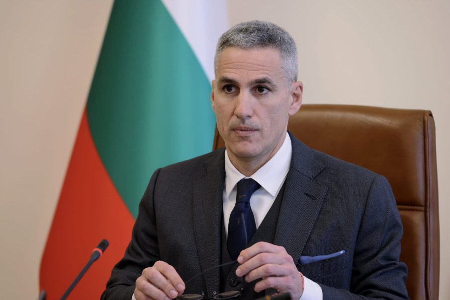 ТИК-ТОК ФАРС: Абе, тия превърнаха Министерски съвет в Гюров пикчърс