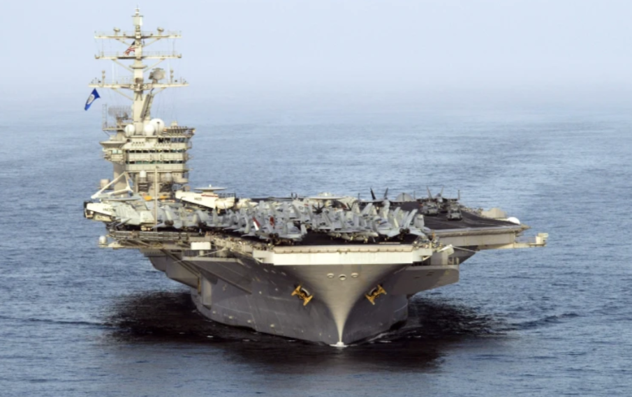 Реновират най-стария самолетоносач на ВМС на САЩ Нимиц