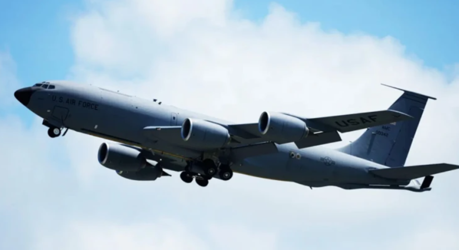 Откриха телата на екипажа от американския самолет цистерна, който падна в Ирак