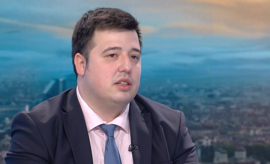 Енергиен експерт: До две-три седмици ще се усети поскъпването на цените заради ситуацията в Близкия изток