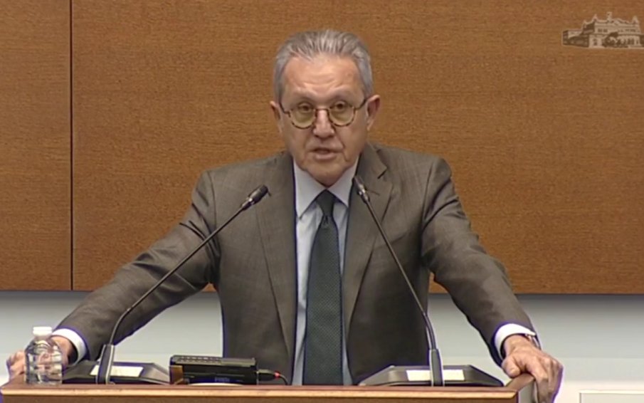 ИЗВЪНРЕДНО В ПИК TV! Йордан Цонев похвали Спецов за Лукойл: Дано сега управляващите да не ви сменят, защото имат този навик (ВИДЕО)