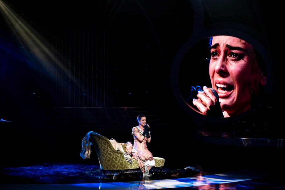 Зрителски бунт срещу победата на Бабинова в Капките