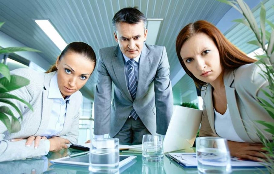 КРАЙ НА ТАЙНИТЕ: Всеки ще може да разбере колко получават колегите му