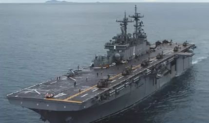 Втори десантен кораб на САЩ с морски пехотинци се отправя към Близкия изток