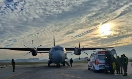 Българските военнослужещи от небойната мисия на НАТО в Ирак се завърнаха у нас