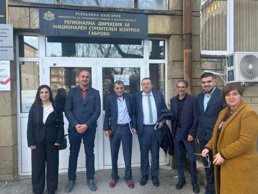 Хамид Хамид повежда листата на ДПС в Габрово (СНИМКИ)