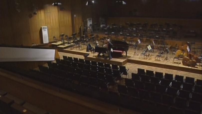 РЕШЕНО: Община Пловдив взима Концертна зала, ще довършва ремонта