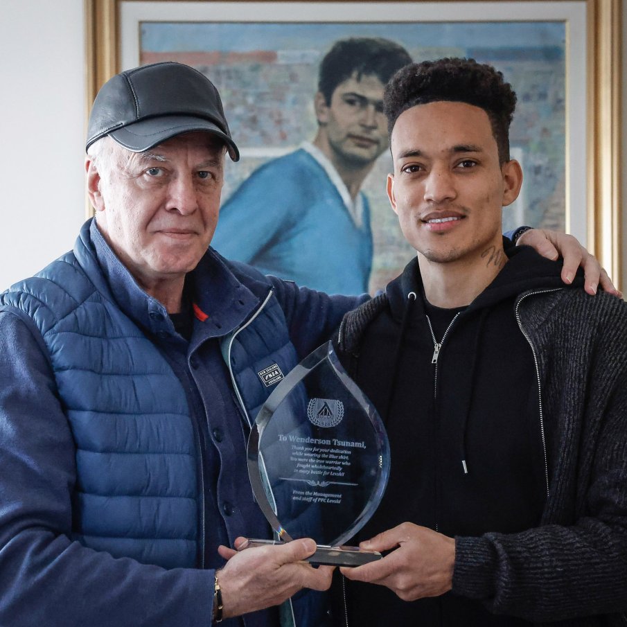 Сираков с голям жест към Цунами