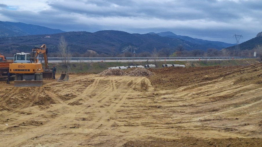 Започна изграждането на обхода на проблемния участък по пътя Комотини-Маказа (ВИДЕО)