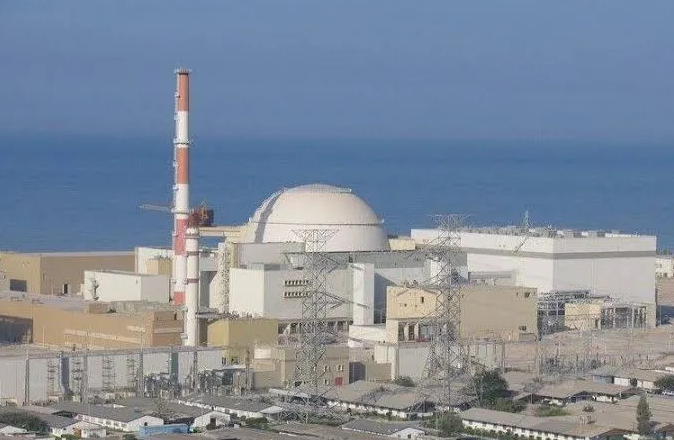 Росатом евакуира АЕЦ Бушер