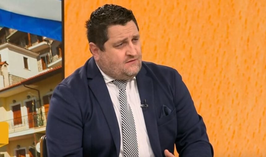 Каламарис: Гърция дава директни субсидии за гориво, вместо да намалява данъците