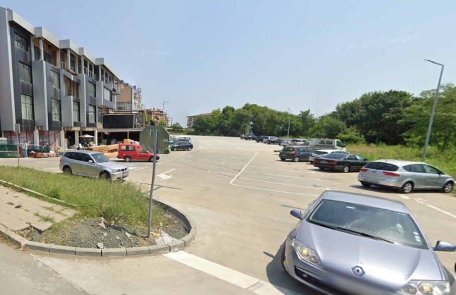 Без Синя зона“ в Царево, въвеждат безплатни буферни паркинги