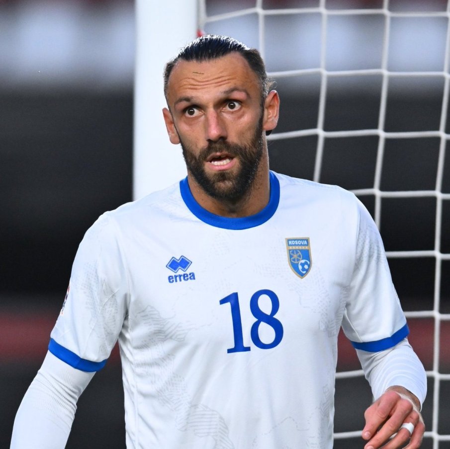 СКАНДАЛ! Набедиха капитана на Косово - бил продал мача с Турция