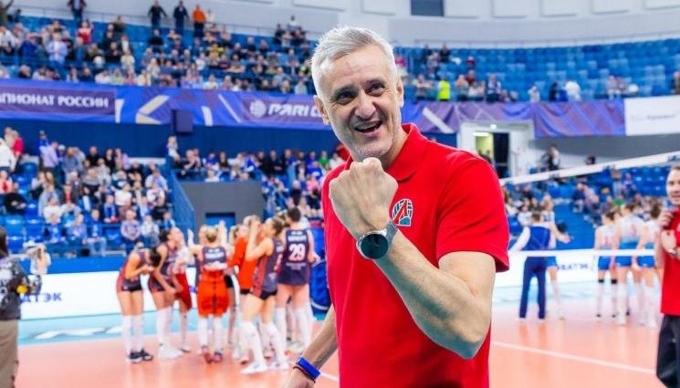 Гьозтепе заложи на още един български треньор