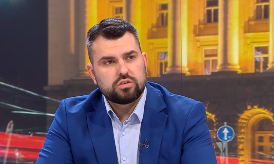 Георг Георгиев за казуса Гюров: При ППДБ това е рецидив. Да си спомним Кирил Петков и неговото незаконно избиране за министър-председател
