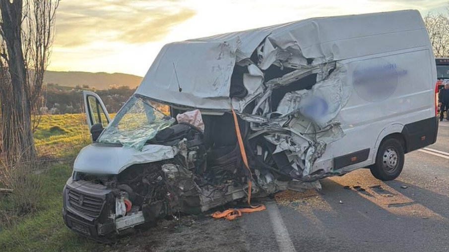 НОВА КРЪВ! Тежка катастрофа с жертва затвори пътя София – Варна