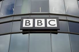 BBC планира съкращения на около 2000 служители