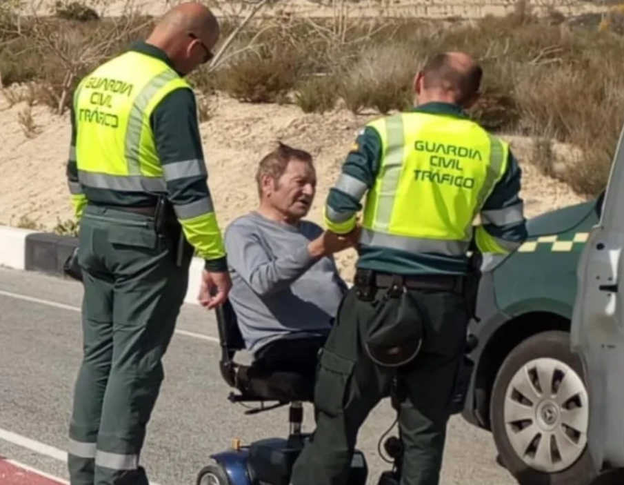 Шофьор без крака блъсна четирима велосипедисти, трима са в тежко състояние