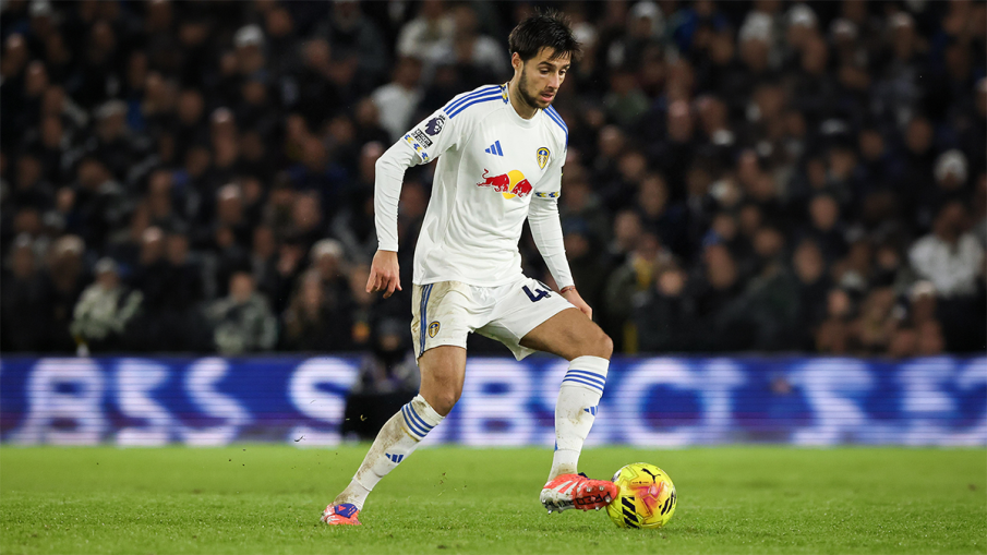 Манчестър Юнайтед преследва нова домакинска победа срещу Лийдс