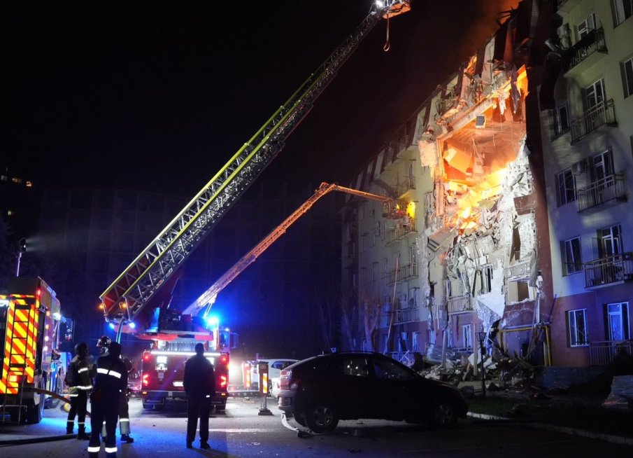 Нощ на руски ракетни удари в Украйна, има загинали, сред които дете