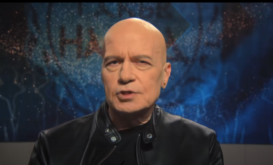 Слави Трифонов ХВЪРЛИ БОМБАТА: Депутат от ППДБ ми пожела кол в сърцето