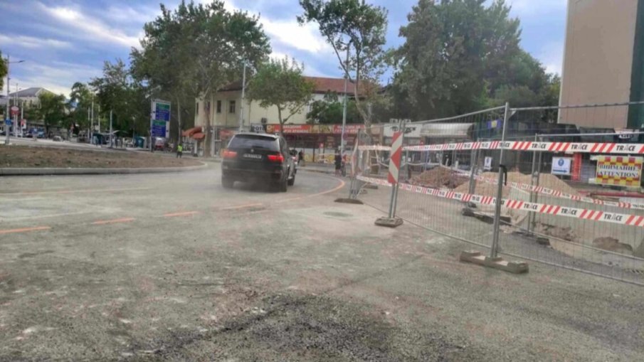 ДО ДНИ: Пускат движението по основен булевард в Пловдив