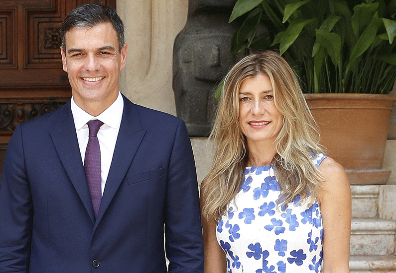 Съпругата на испанския премиер, обвинена в корупция, може да получи до 10 години затвор