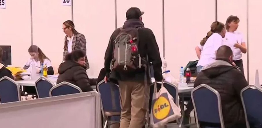 Повечето секционни комисии приключиха за по-малко от час в София