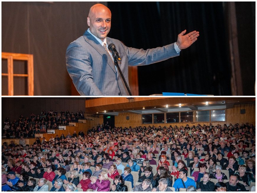 Над 1100 души препълниха залата във Враца за Мартин Харизанов - мощна подкрепа в края на кампанията за младия кандидат на ГЕРБ-СДС (СНИМКИ/ВИДЕО)