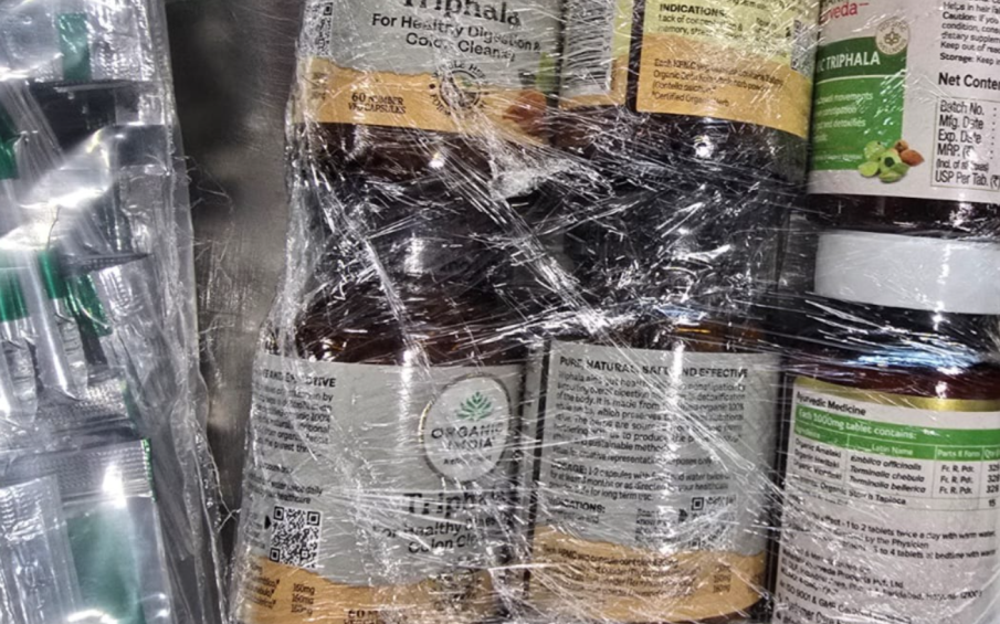 Спипаха 42 вида лекарства от Индия на летището в София