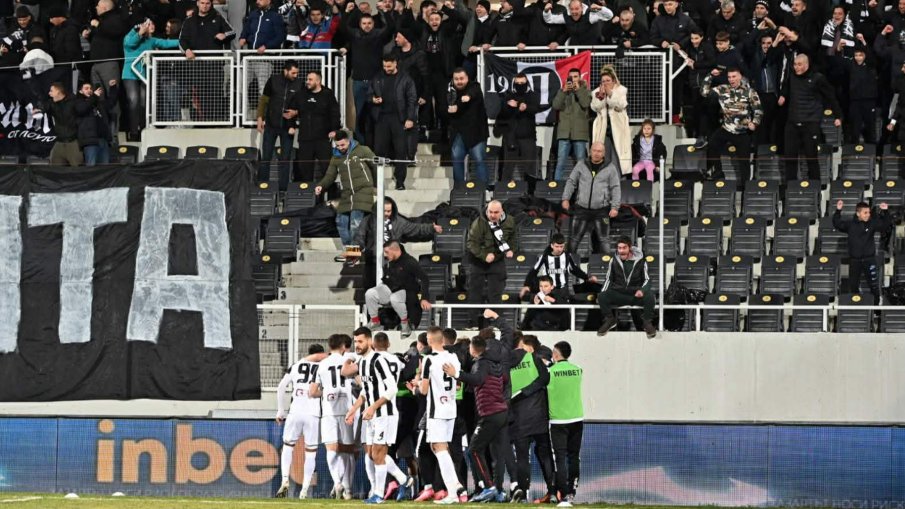 Локомотив Пловдив излиза за категорична победа над Черно море