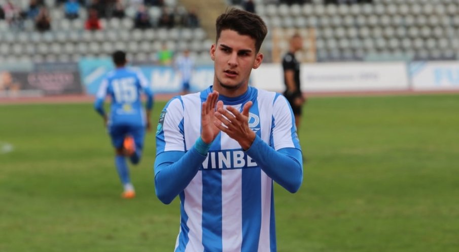 ЦСКА и Черно море спорят за млада звезда на Дунав