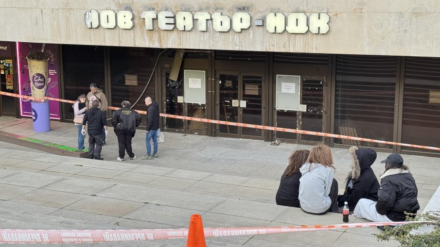 Прокуратурата разследва тежкия инцидент с падналото момче от НДК