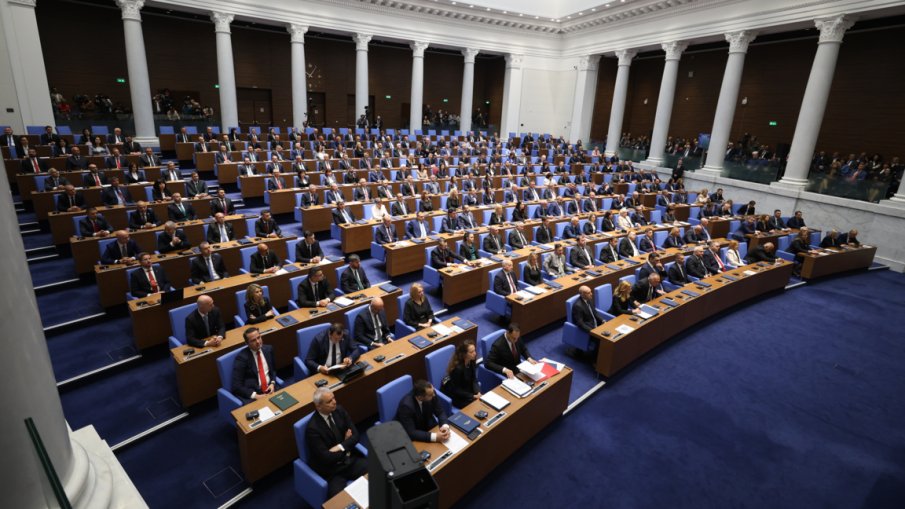 Следващото редовно парламентарно заседание ще е на 7 май