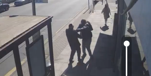 Нападение с нож в Лондон, двама души са ранени (ВИДЕО)